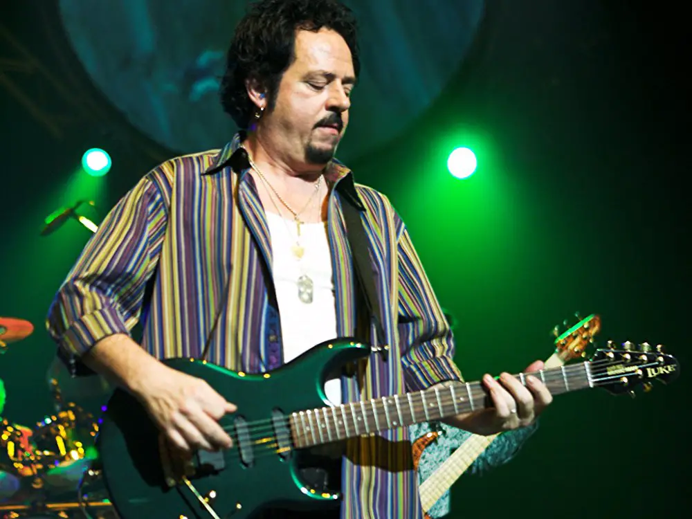 Legendary Steve Lukather of TOTO Reveals The Biggest Mistake Today's ...