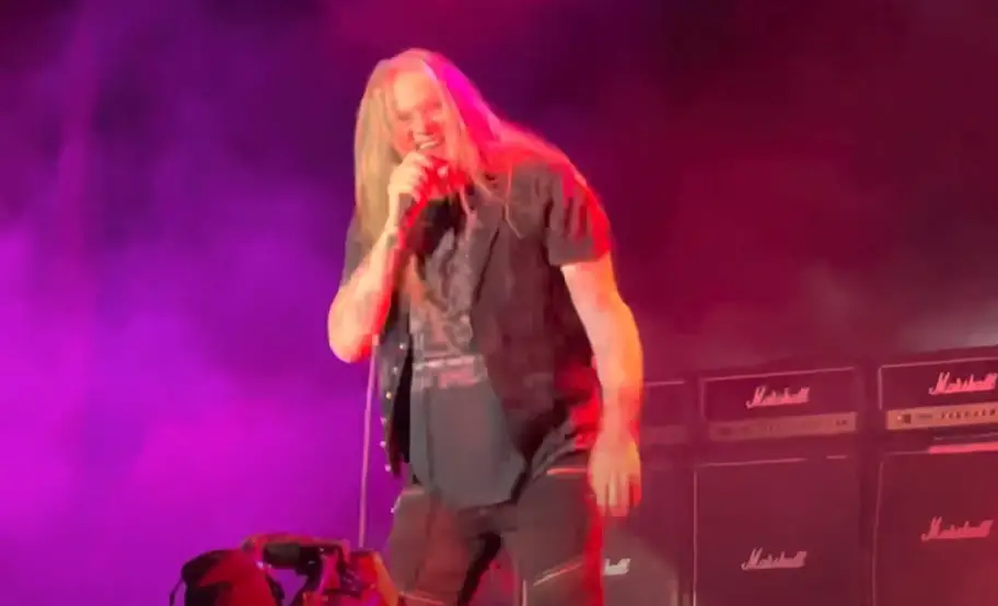 Watch Sebastian Bach Smash SKID ROW Classics At Rainbow Bar & Grill ...