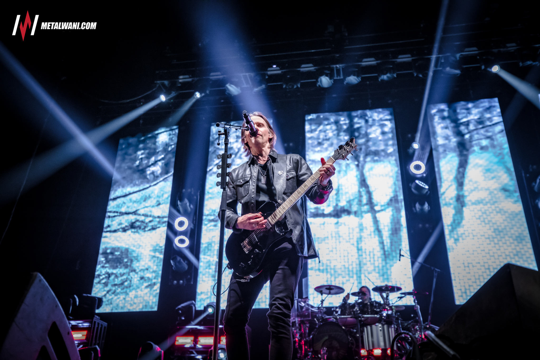 GALLERY: ALTER BRIDGE, HALESTORM and MAMMOTH W.V.H. Live at O2 Arena