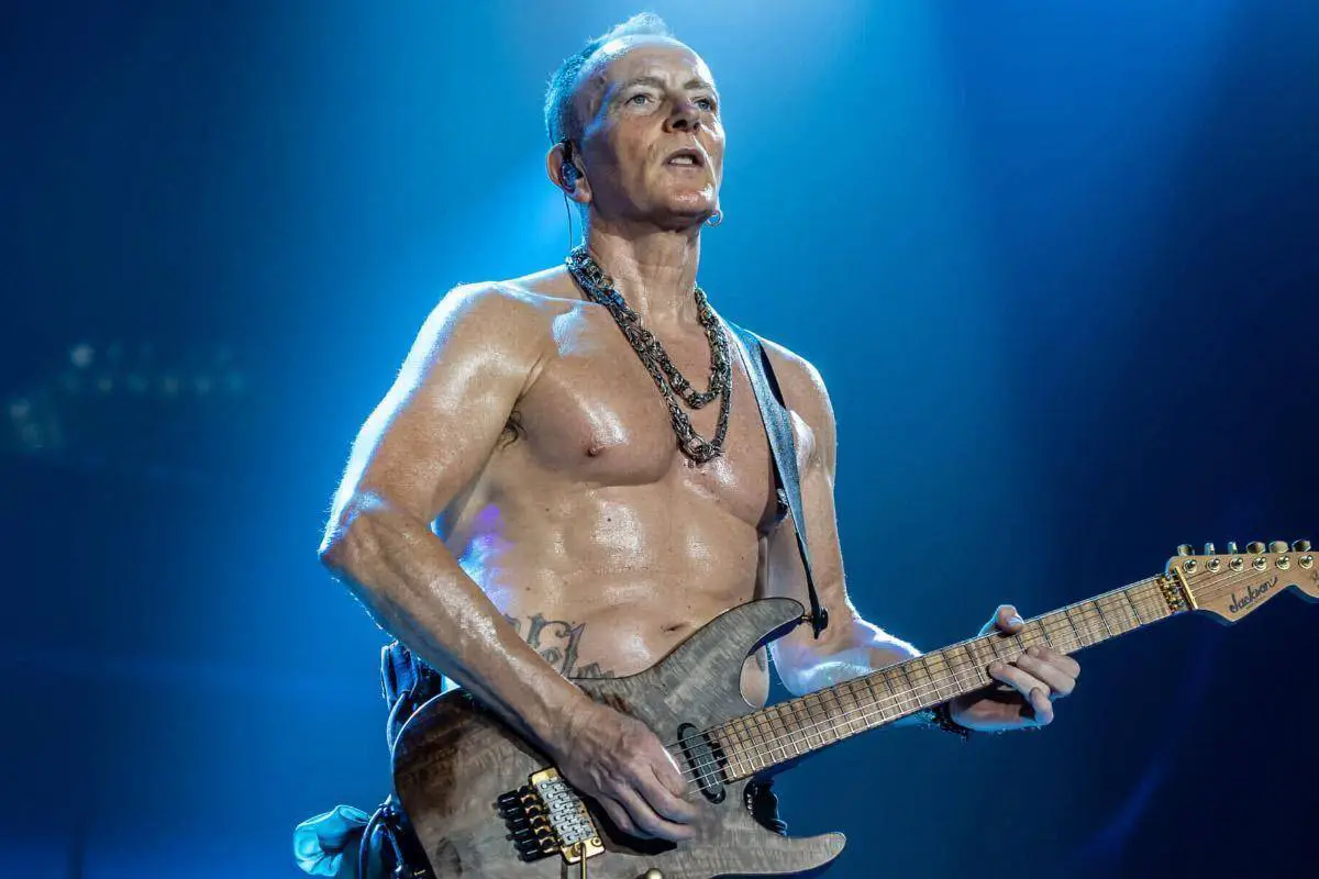 Def Leppard's Phil Collen Addresses His Retirement » Metal Wani